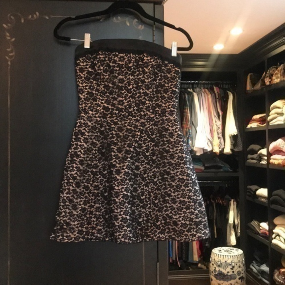 Carmen Marc Valvo Cocktail Dress sz 2